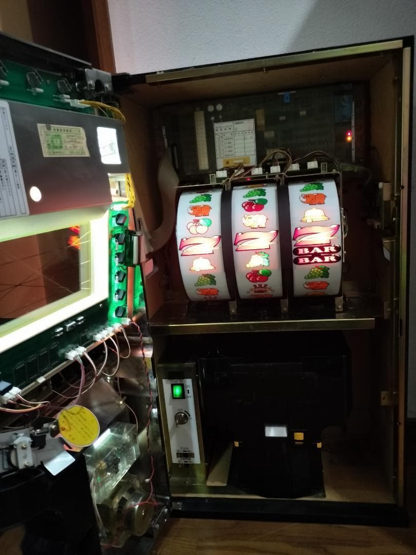 パチスロ実機☆ハイパージャグラーⅤ☆コイン不要