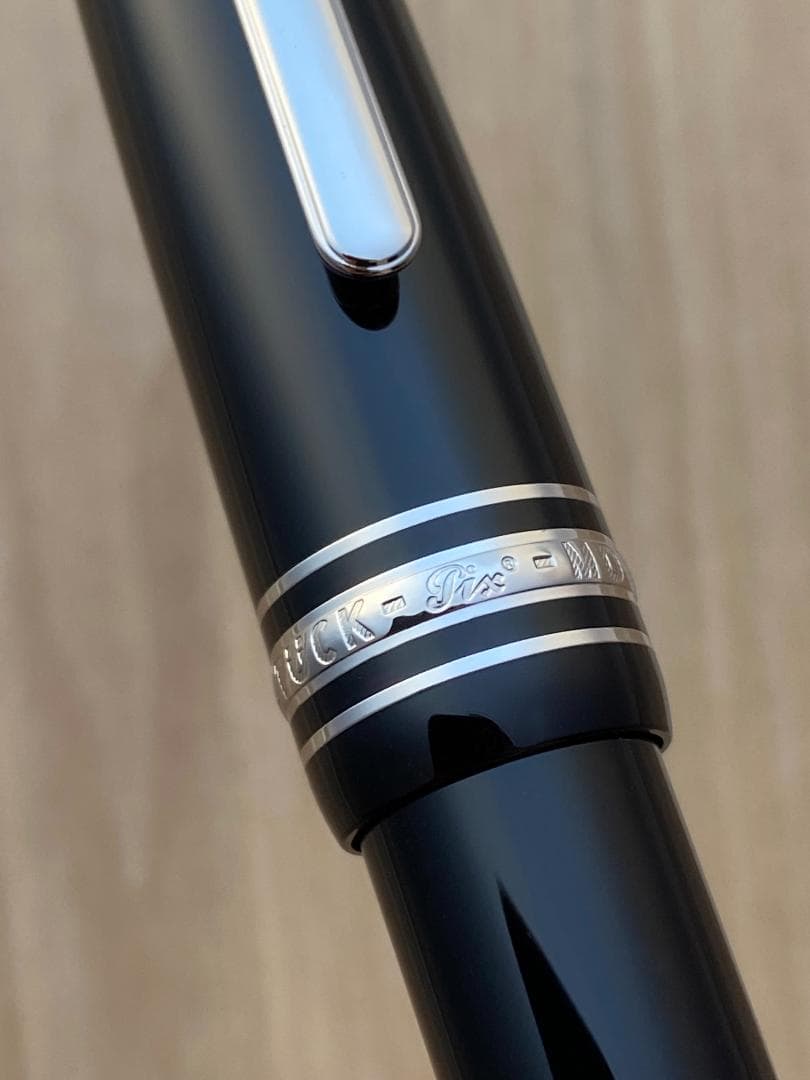 現行品 超美品 モンブラン ル・グラン P161プラチナ ボールペン 箱付