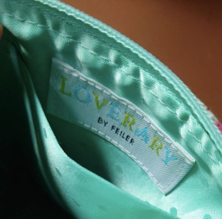 ☆ちいかわ☆フェイラー☆ハチワレ☆ストロベリードット☆ポーチ