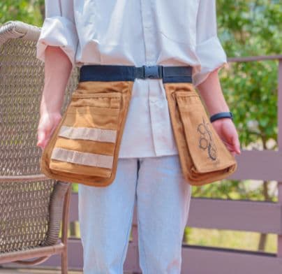 ニジゲンノモリ　限定オトモアイルーパーカーとウエストバッグ