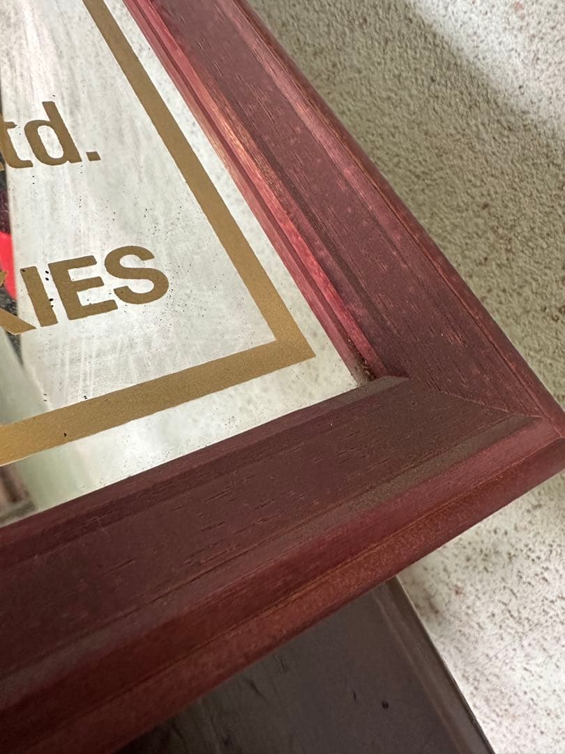 パブミラー　ホワイトホース　ローガン