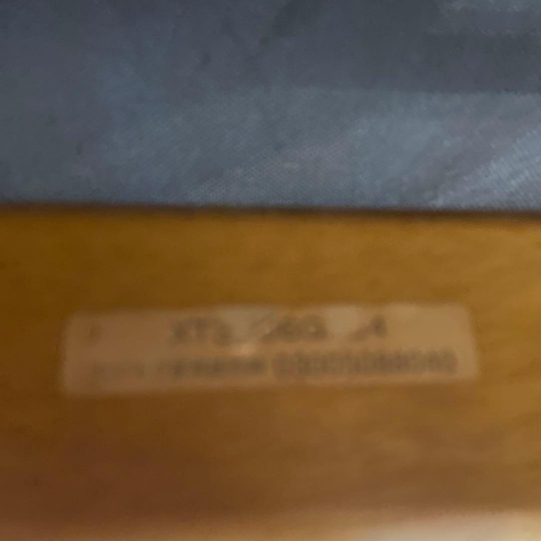 美品　カリモク　オットマン　CHITANOシリーズ　本革