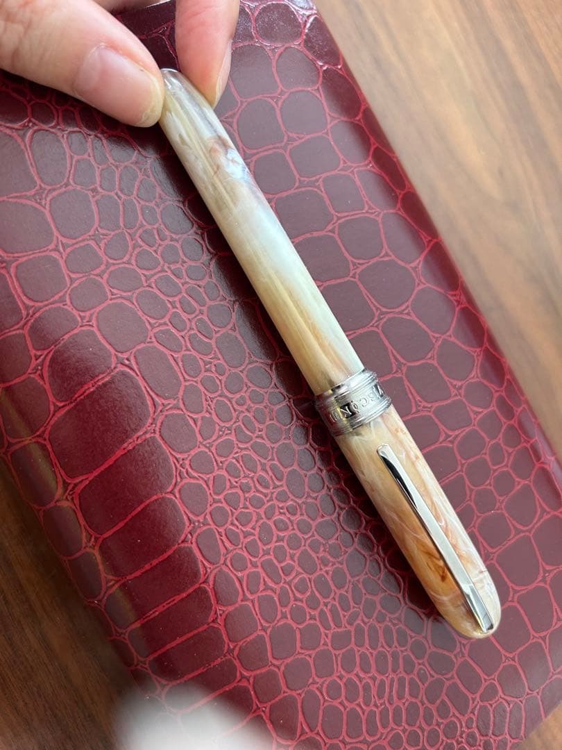 VISCONTI ビスコンティ ボールペン ヴァン・ゴッホ バニラ