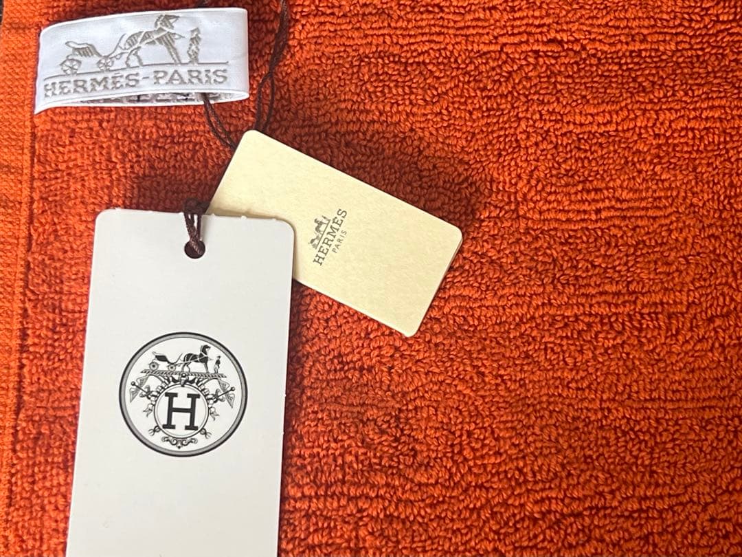 新品 未使用 2枚セット HERMES エルメス ハンドタオルハンカチ タグ付き
