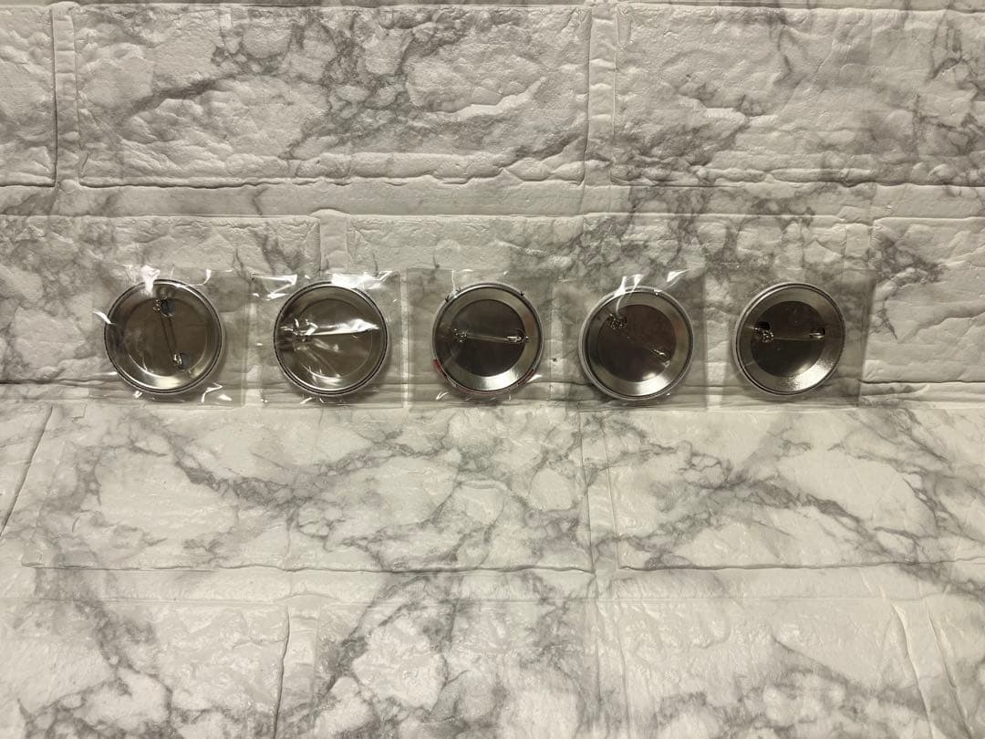 【非売品】魔入りました！入間くん　【計２５点】缶バッジ・イラストカードまとめ売り