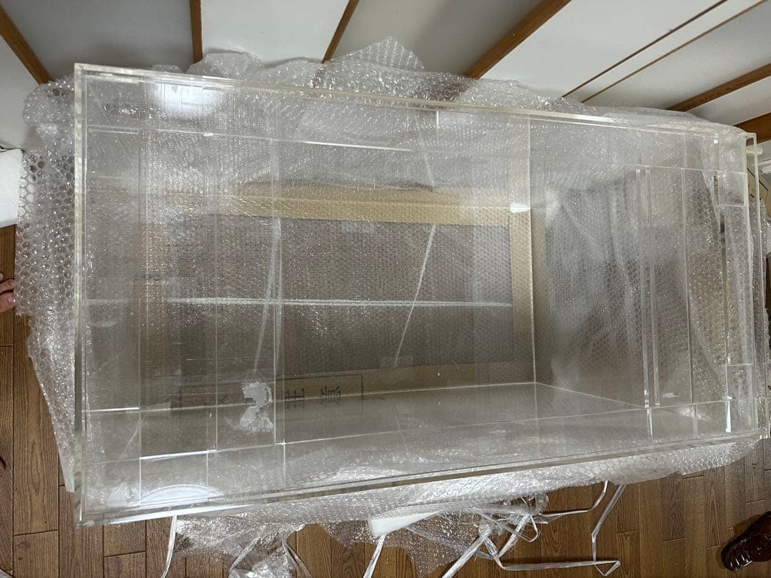 フランンジ仕様 白底 特注 角補強 アクリル水槽 60センチ 蓋付き