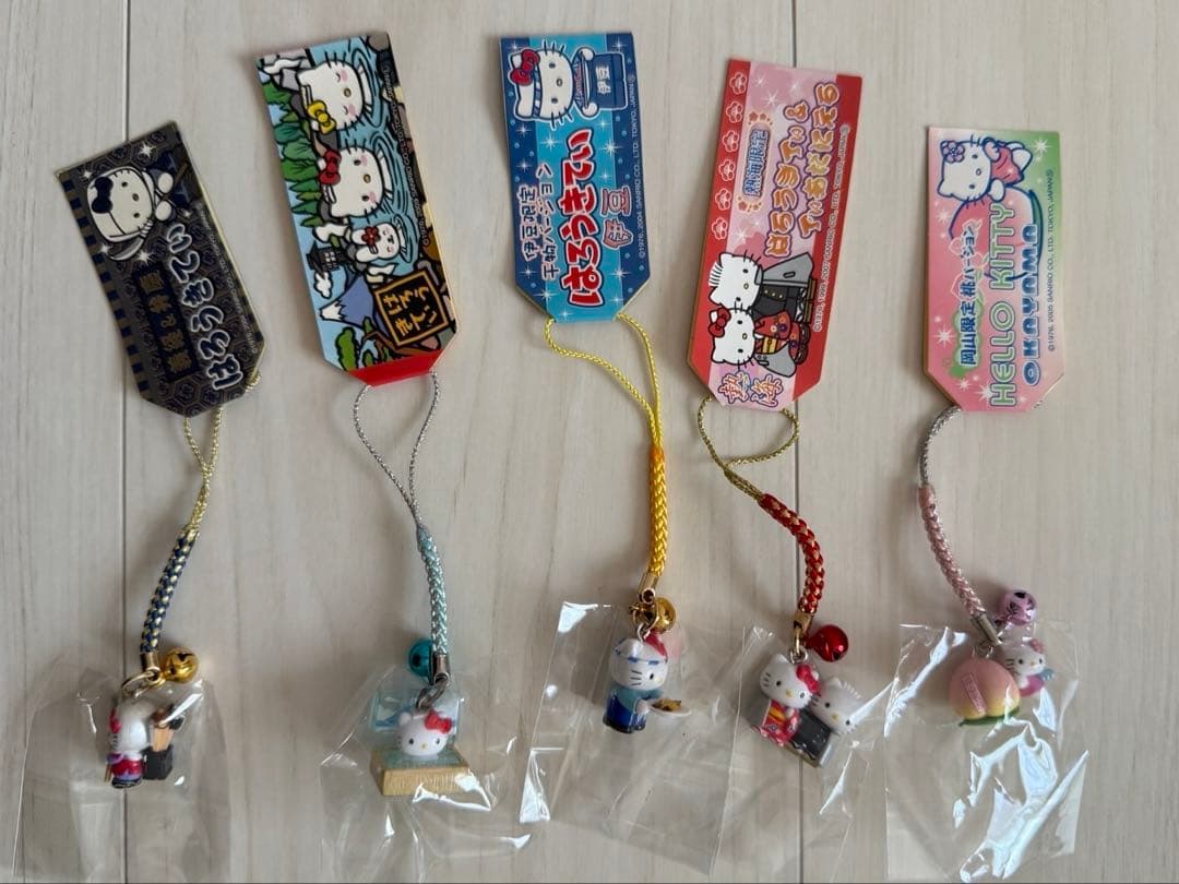 ハローキティ キティちゃん　ご当地ストラップ