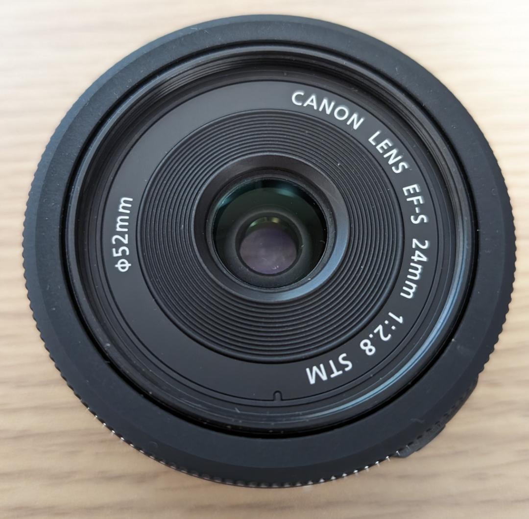 Canonカメラレンズ 2種類（単焦点とズーム）