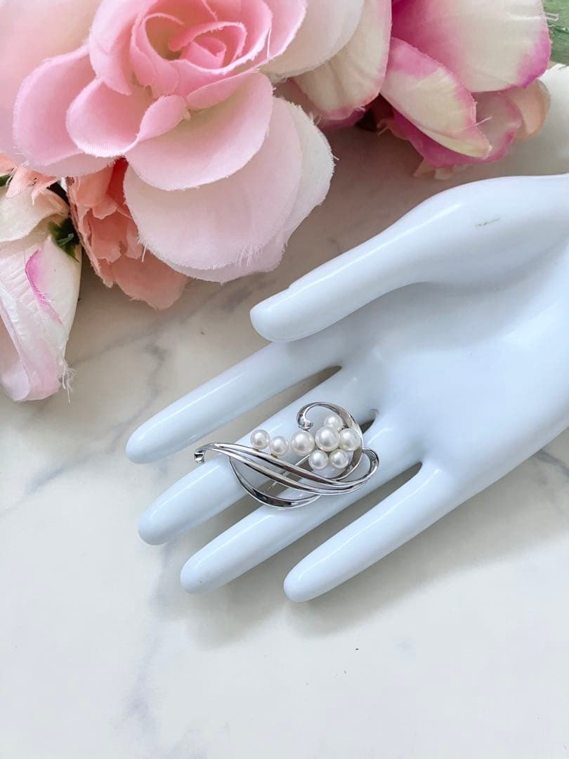 mikimoto✨ミキモト パール　ブローチ　あこや真珠　8粒　7.3g