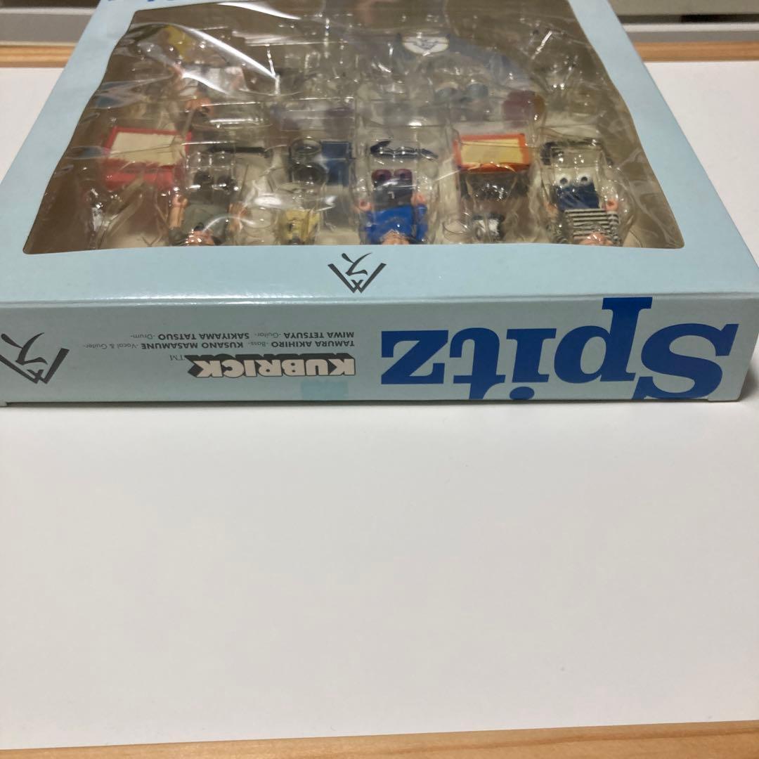 スピッツ キューブリック フィギュア 限定生産 - メルカリ