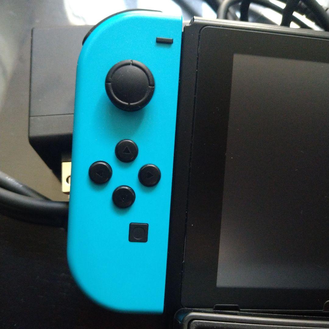 Nintendo Switch 本体、 ケース付き