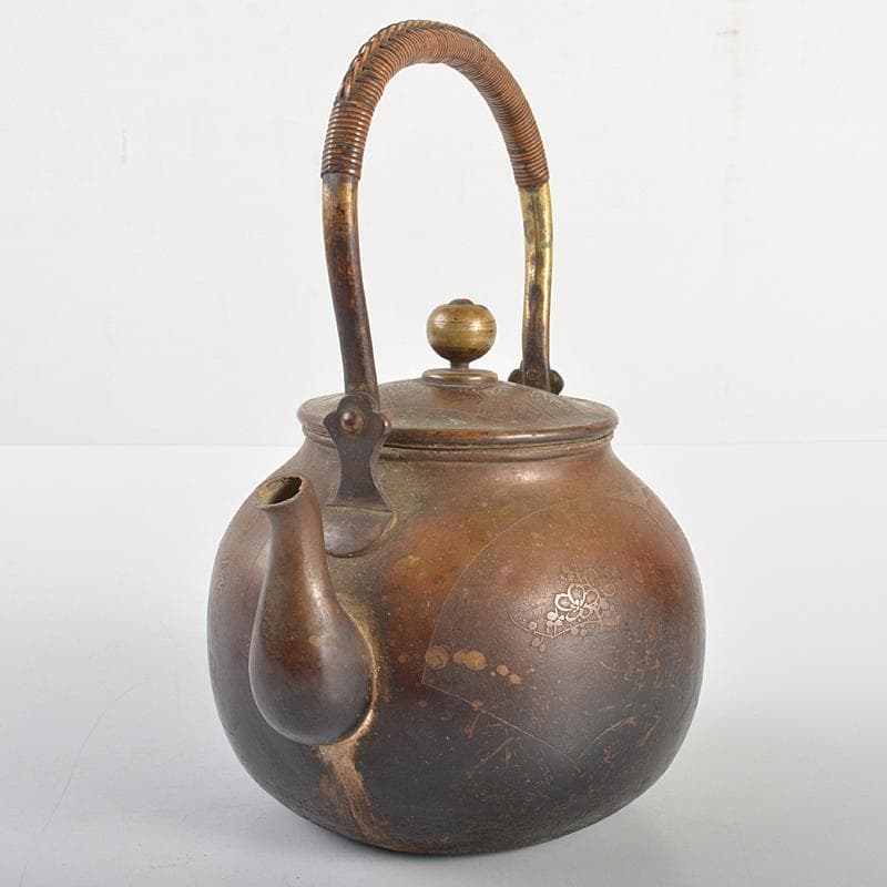 えびけん　煎茶道具　銅製漢詩山水梅文湯沸し　薬缶　時代箱付　M　R6738