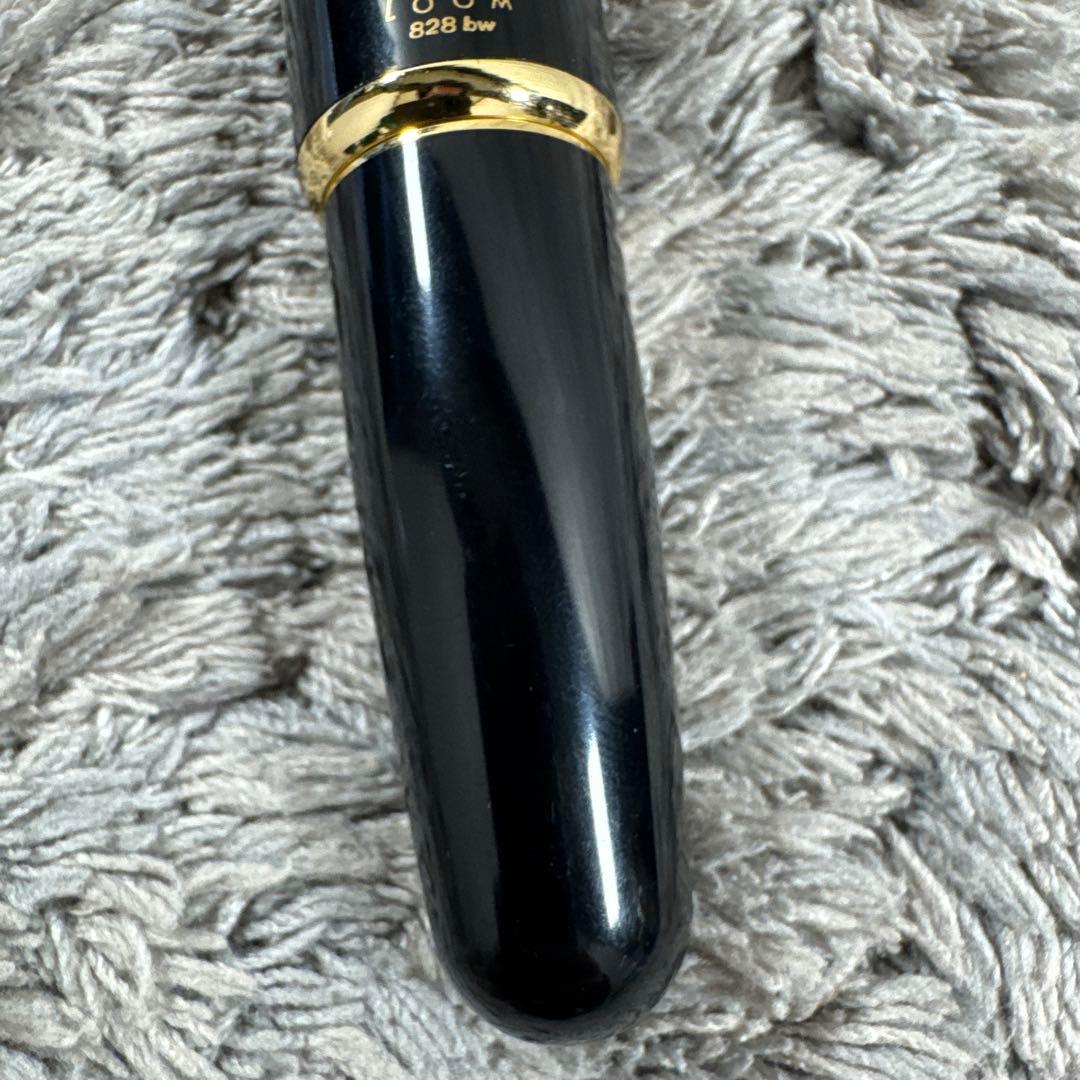 TOMBOW トンボエンピツ ZOOM 828 bw エッグ ボールペン - メルカリ