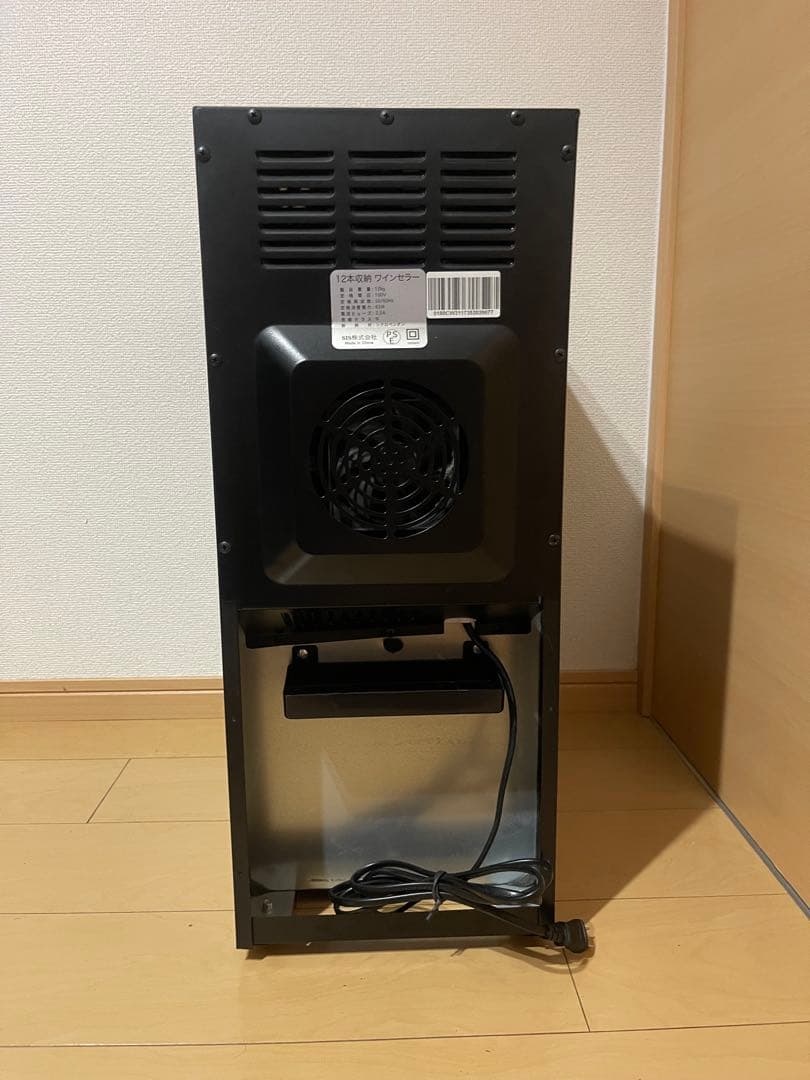 【美品】ワインセラー おしゃれ 12本収納 ガラス扉 8〜18℃設定 黒