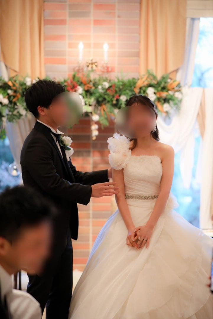 早い者勝ち！ウェディングドレス　オフホワイト　披露宴　結婚式　前撮り　後撮り