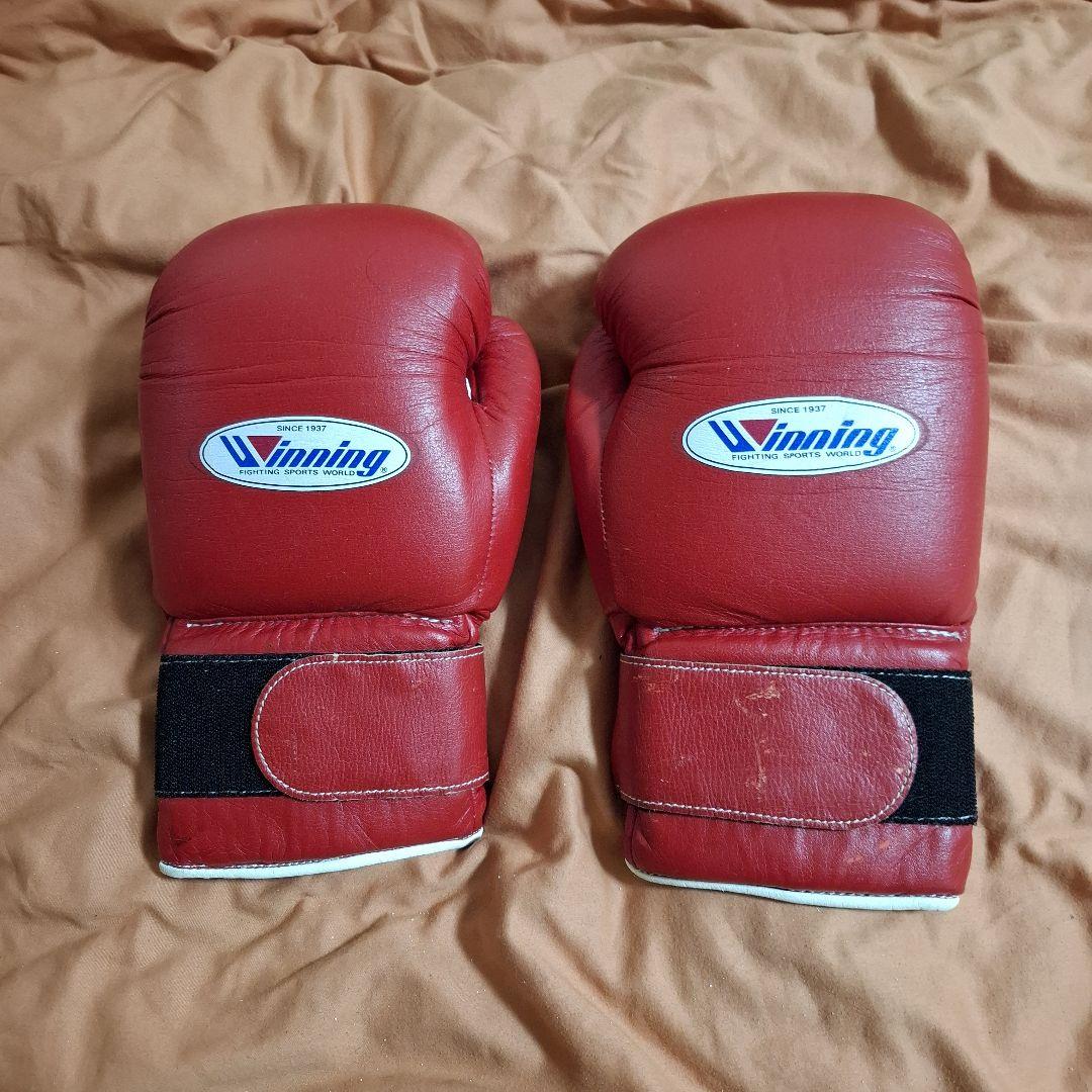Winning ボクシンググローブ 12 oz 赤