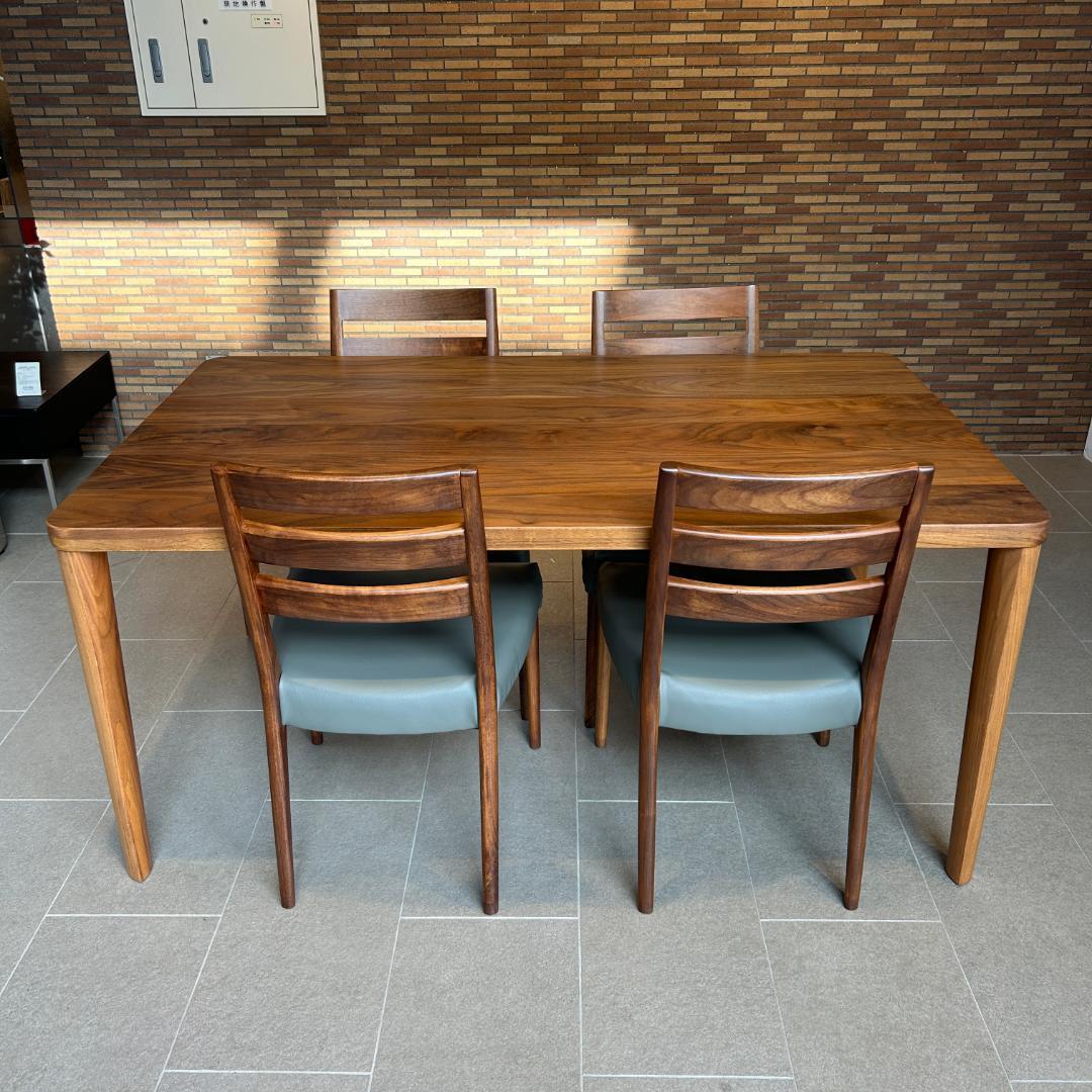 5分割のa♥Karimoku / カリモク　ダイニングテーブル＆チェア4脚