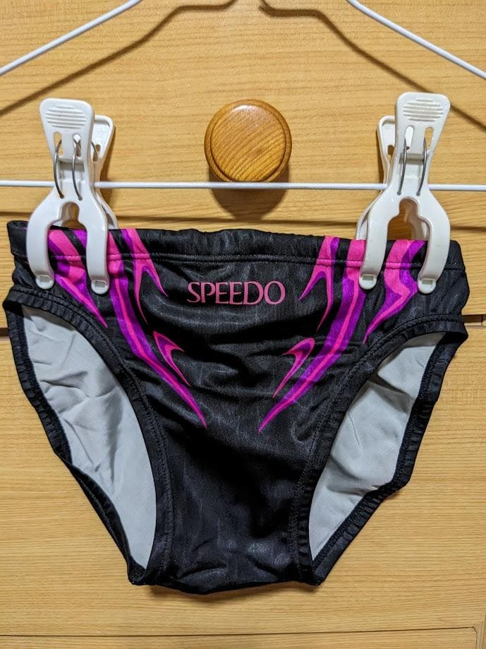 スピードのVパンツMサイズ スピードのVパンツサイズM