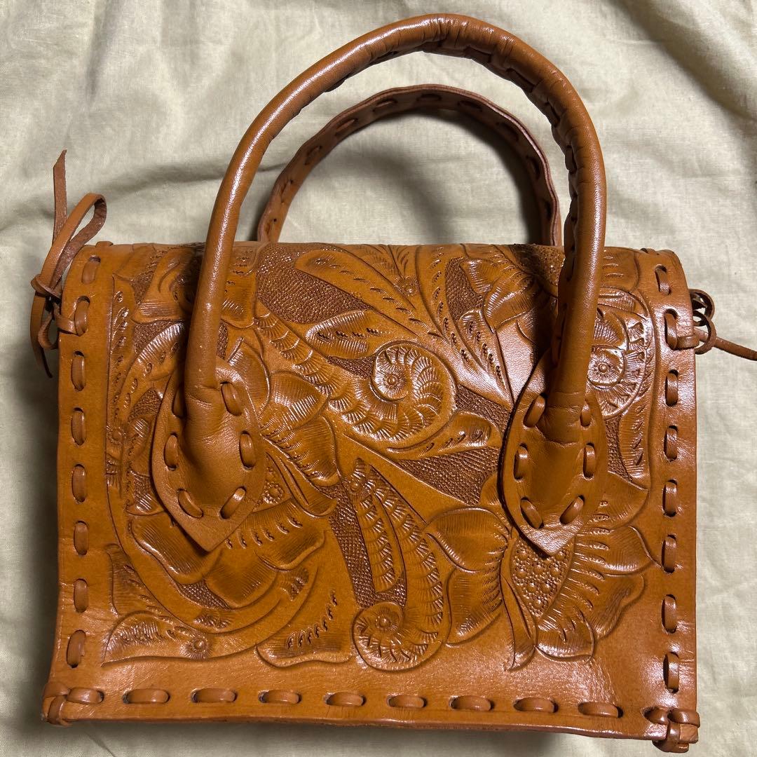 グレースコンチネンタル　ショルダーバッグ