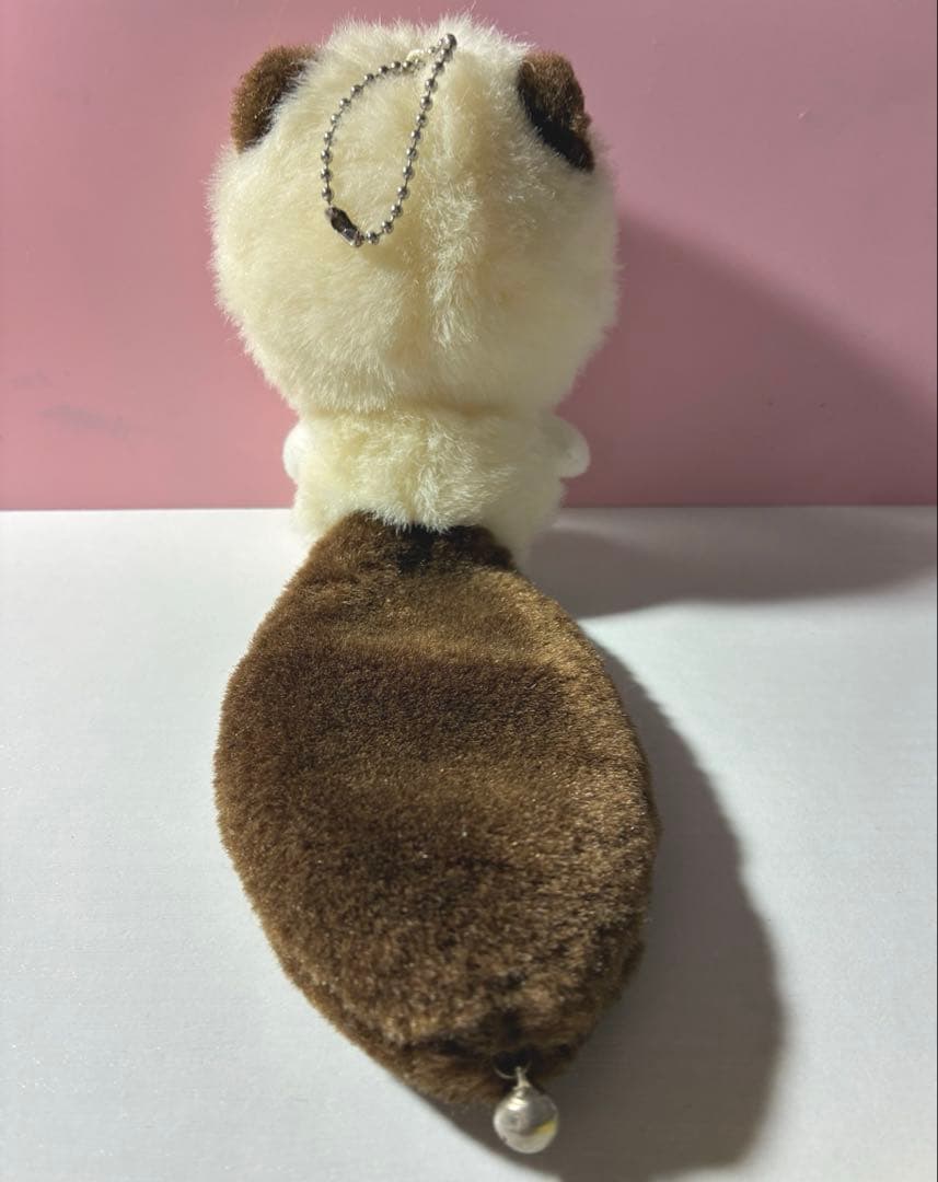 ハローキティ　しっぽ倶楽部　キーホルダー　冬季限定