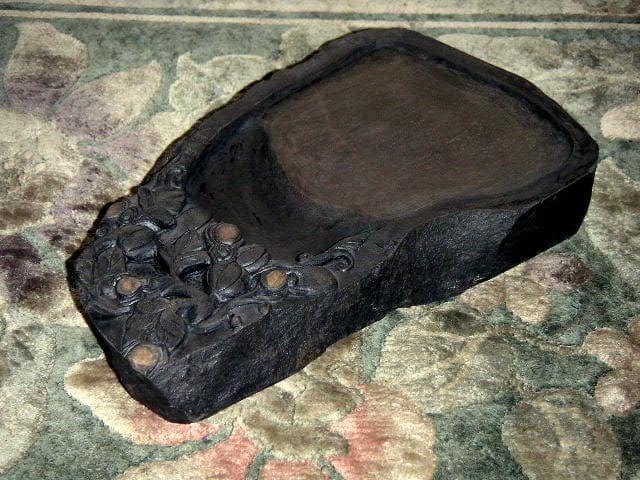 ♥中国 端渓硯 梅花坑 彗星 2370g 硯 骨董品 - メルカリ