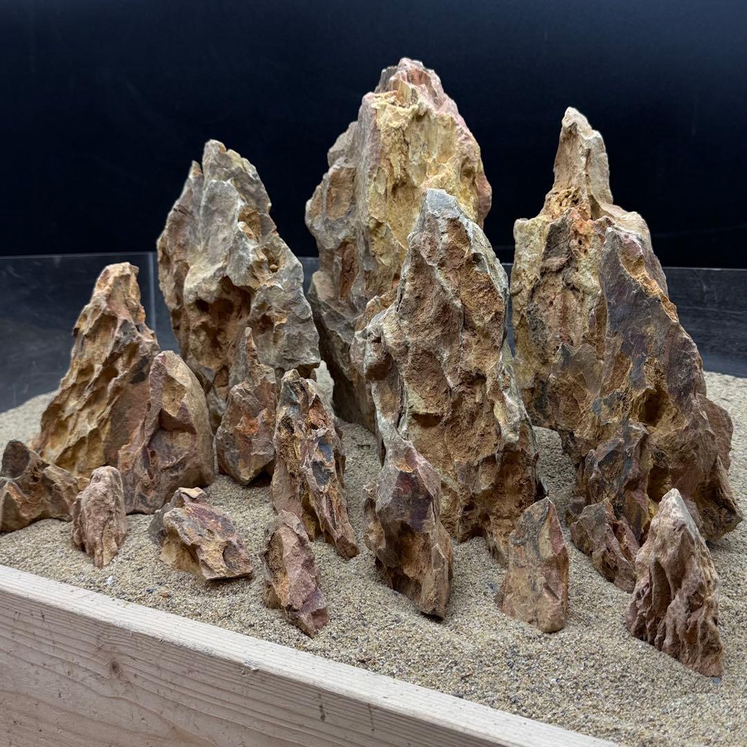 MQS-7273 気孔石4.55kg セット 黄虎石 水槽用石 アクアリウム - メルカリ