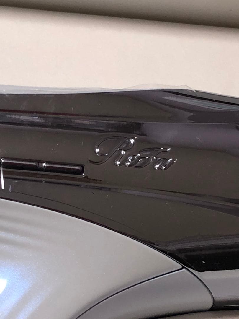 リファビューティックドライヤーS+ ホワイト★新品未使用！