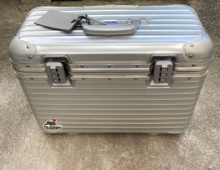 RIMOWA PILOT リモワパイロットトローリーケース 2輪廃盤 リモワ廃盤