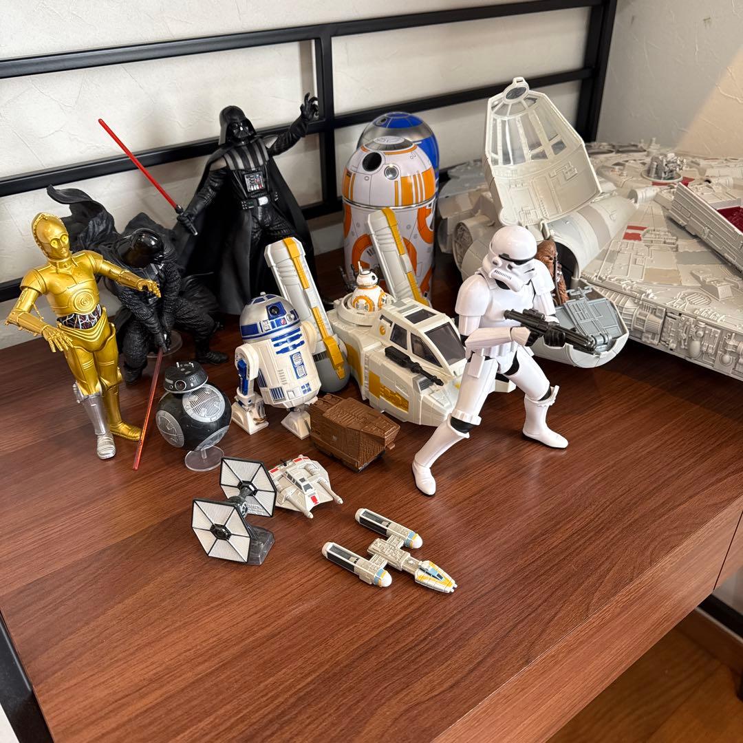 スター・ウォーズ フィギュアセット ミレニアム・ファルコン　14点セット