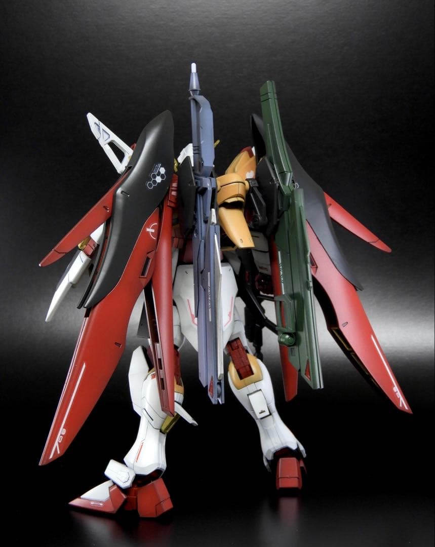 モ*コ様 HGCE デスティニーガンダム (ハイネ専用機) / ガンプラ 完成品