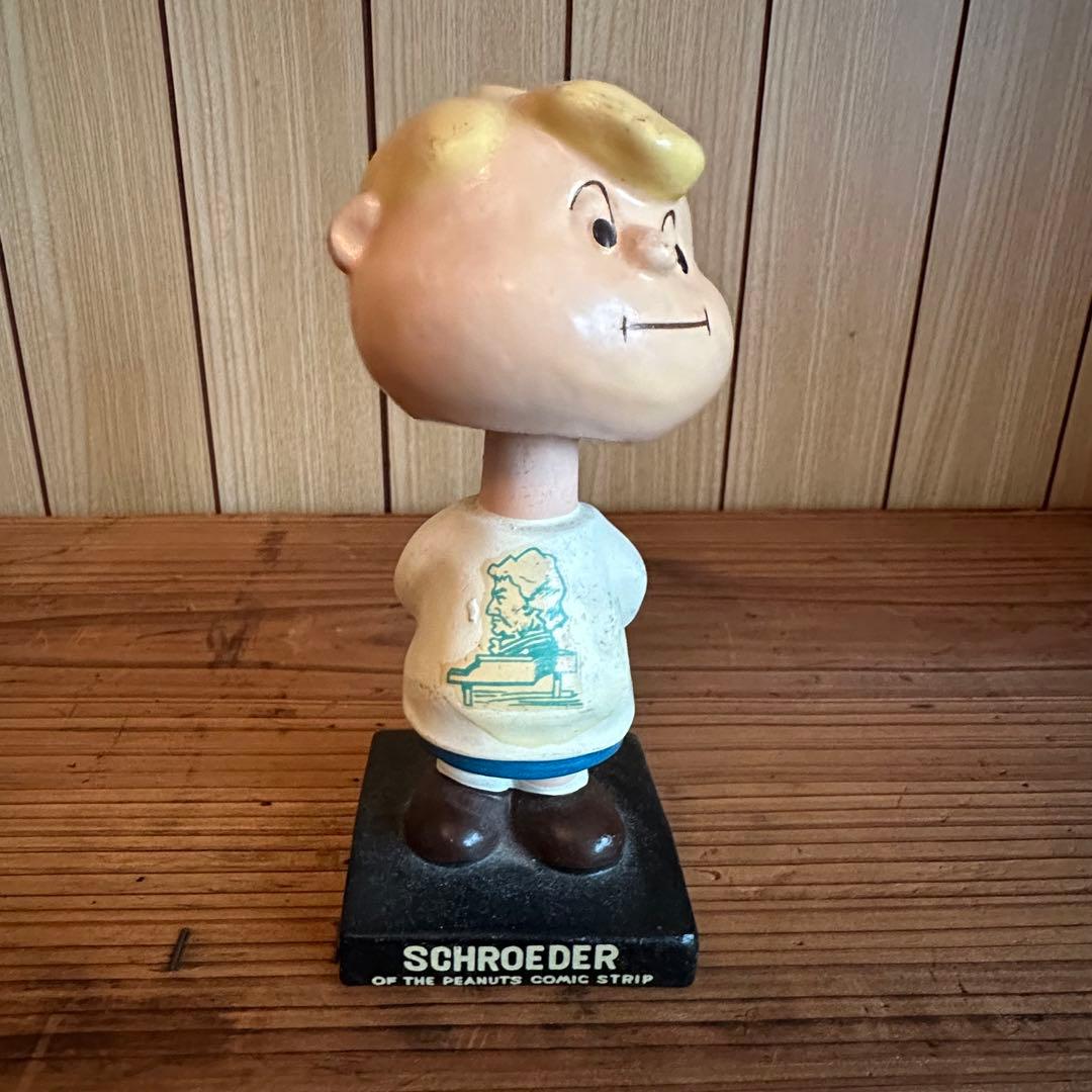 シュローダー ヴィンテージ ボブルヘッド ボビングヘッド フィギュア