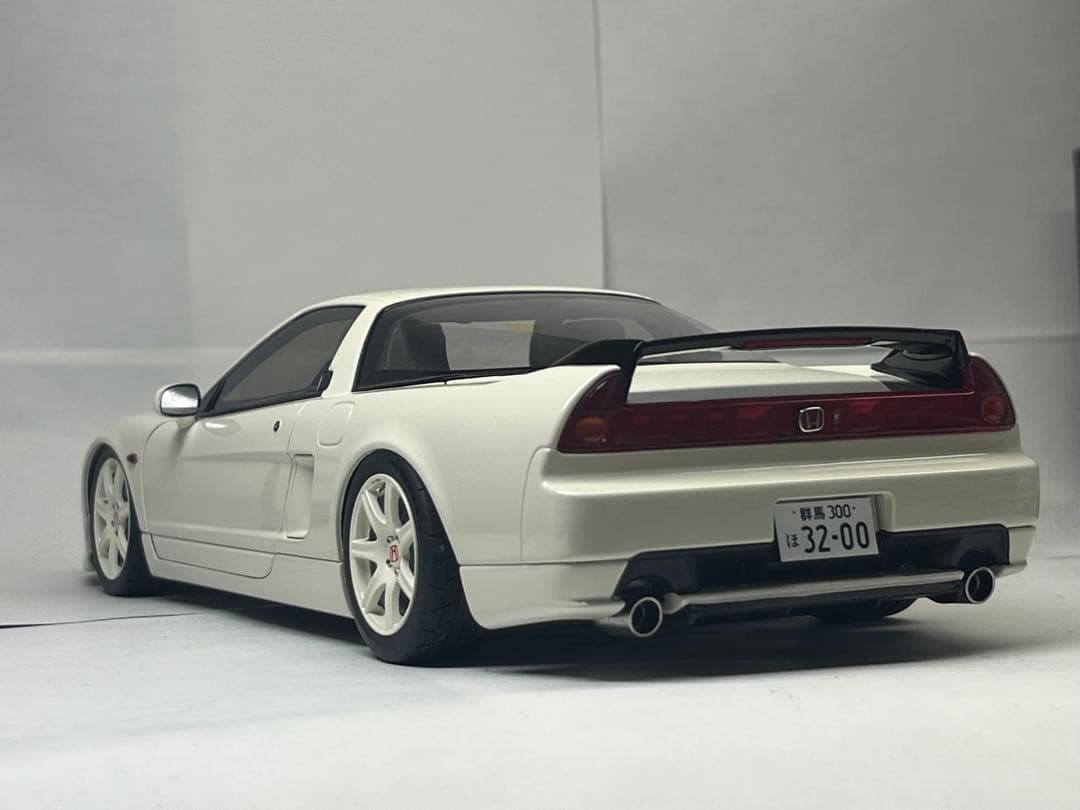 オートアート 1/18 ホンダ NSX-R 改造品 白
