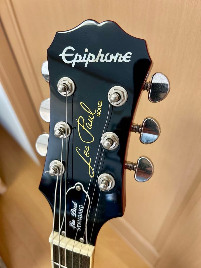 【にこ】Epiphone Les Paul Standard Lucy風