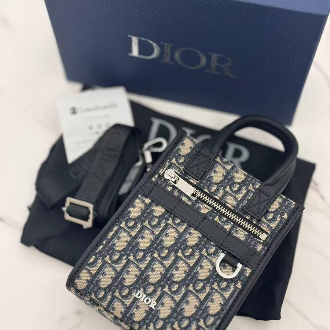 黒です/ベージュ色です ショルダーバッグ