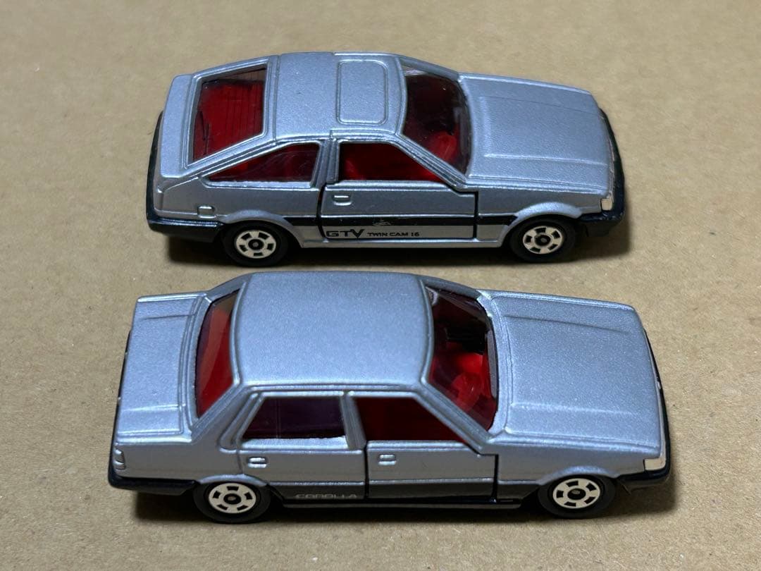 トミカ トヨタ カローラ4ドアセダン カローラレビン 2台セット