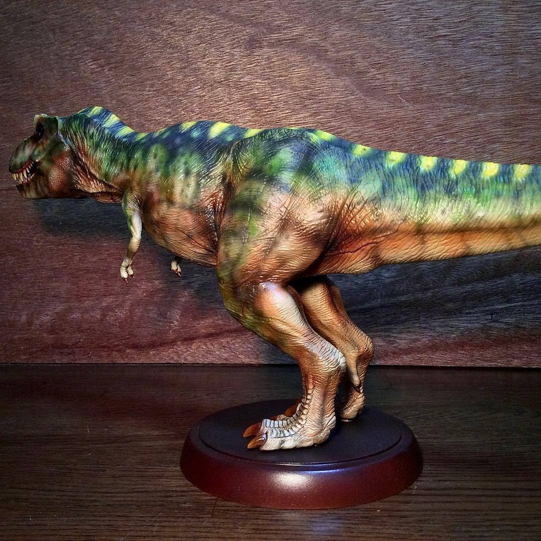 ティラノサウルス ガレージキット完成品！　恐竜