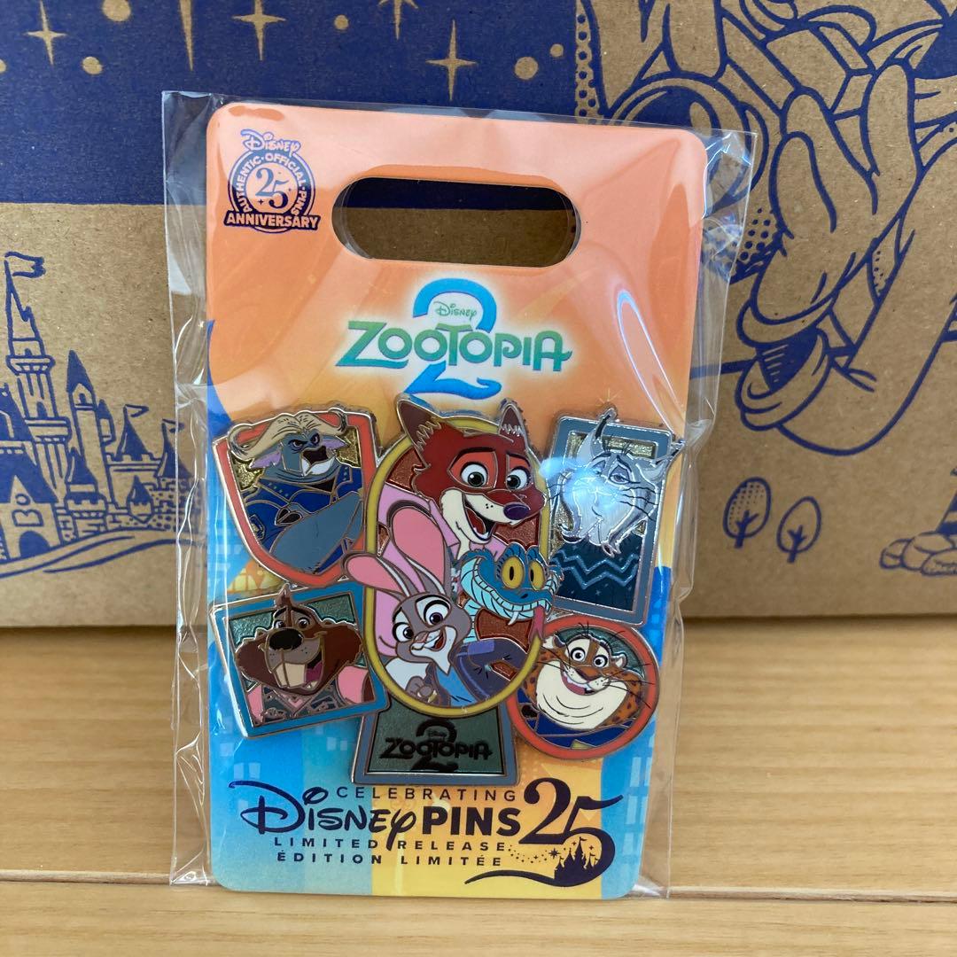 ディズニー ディズニーストア ズートピア2 ピンバッジ Zootopia - メルカリ
