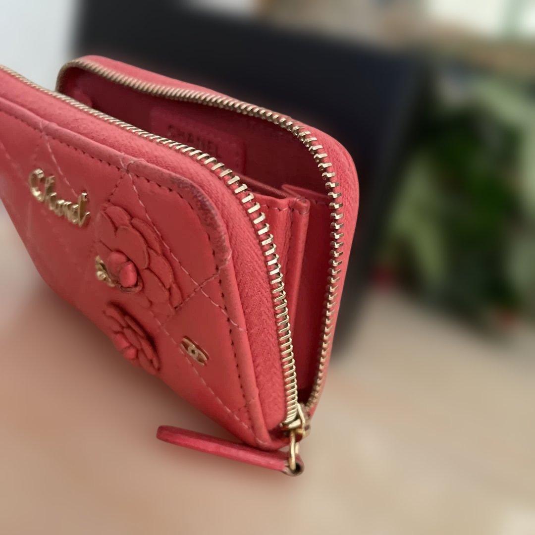 CHANELピンク キルティング ケース