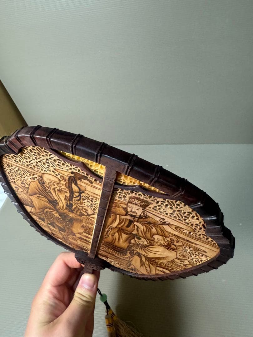 2268 中国美術 唐木造 白檀透彫刻 翡翠 軍配型硯屏 団扇 唐物 時代物