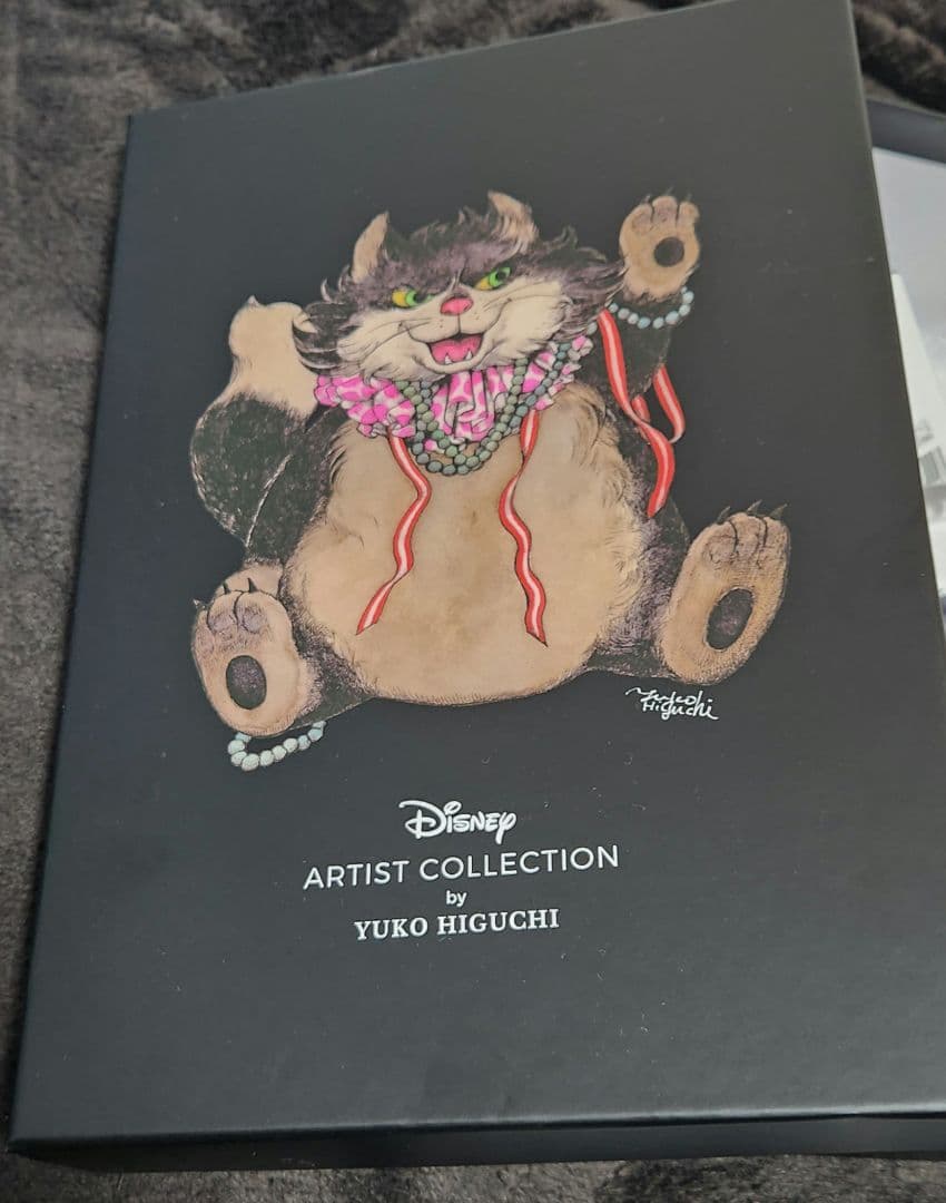 ディズニーストア　ルシファー　ショルダーバッグ　ヒグチユウコ