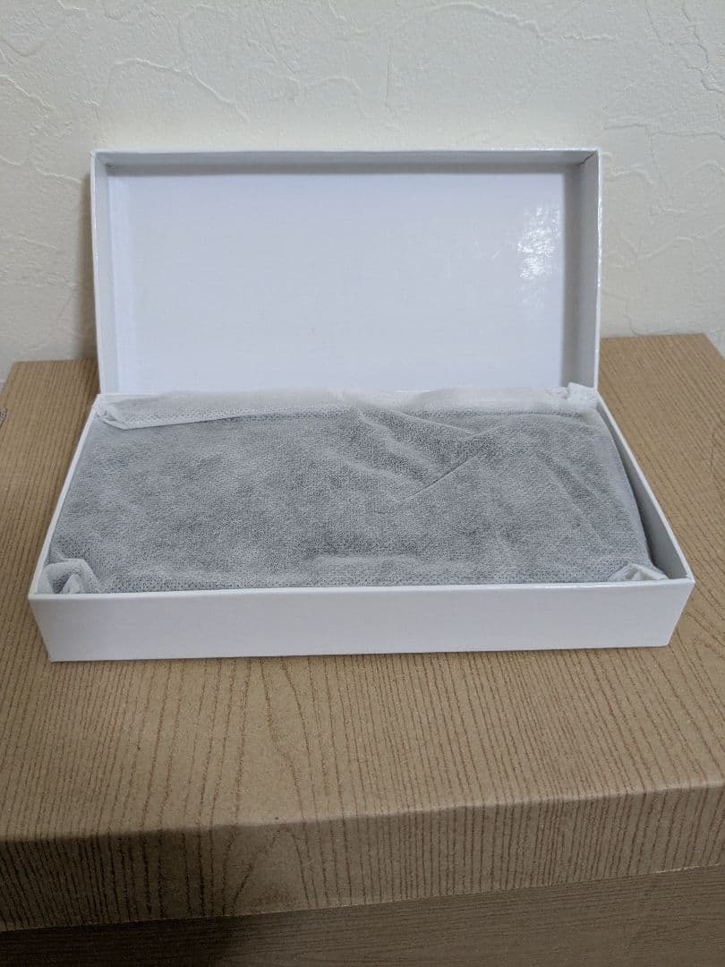 限定版 公式ワンピース ゾロ　　　　　財布&ショルダーバッグセット　　　　販売