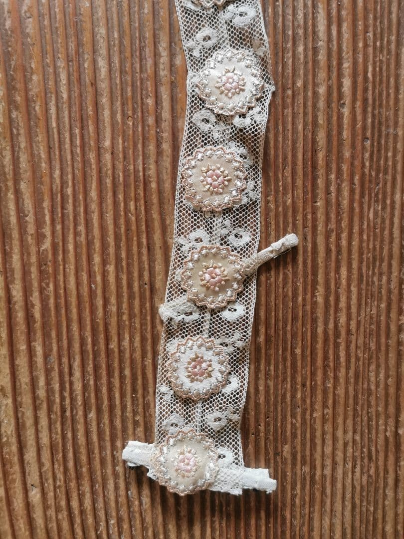 アンティークフランス 付け襟＆ウェストベルト ヴァレンシエンヌ＆花