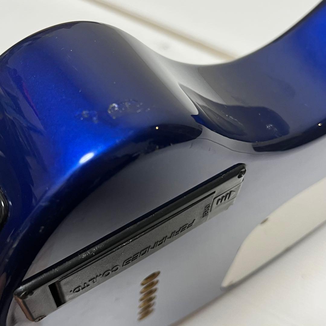 フェルナンデス　ZO-3C メタリックブルー アンプ付きギター