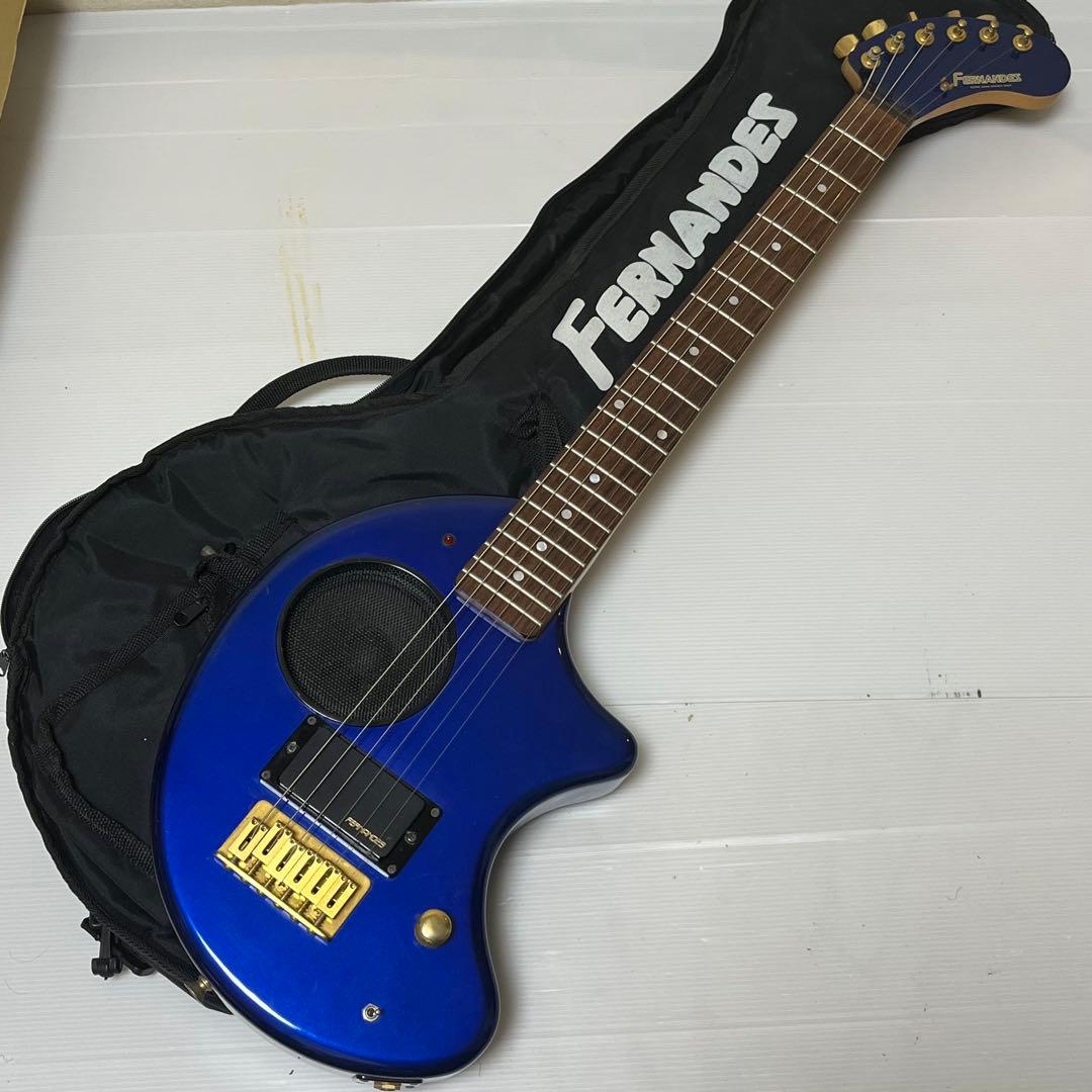 フェルナンデス　ZO-3C メタリックブルー アンプ付きギター