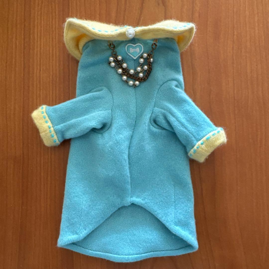 Fifi&romeo】カップケーキ刺繍の犬服（イエロー×水色） Fifi&Romeo 襟