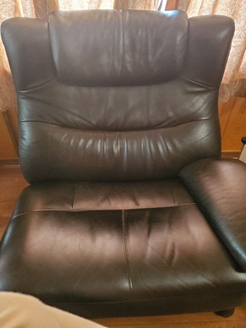 カリモク ZU4219 本革 リクライニングソファー　左右セット　②