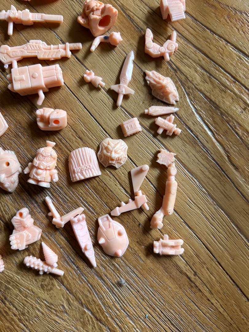 ガン消し　パーツ　肌色　レア　希少