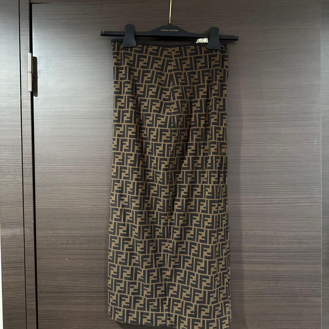 Fendi タイトスカート　サイズ36 百貨店購入
