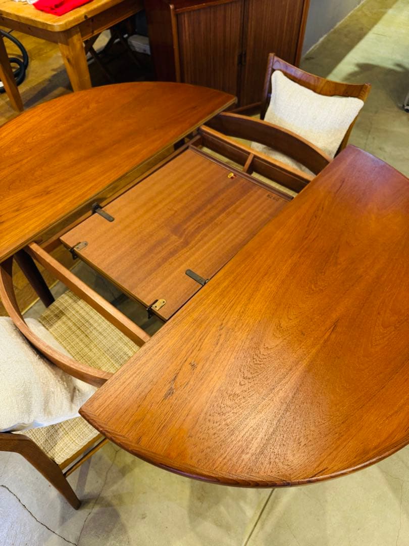 ダイニングテーブル G-PLAN g-plan Round Extension Table