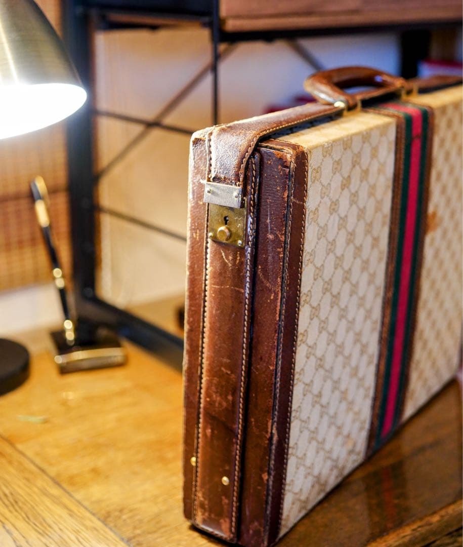 グッチ　1970s トランク　カバン　ハンドバッグ　ヴィンテージ　オールドグッチ